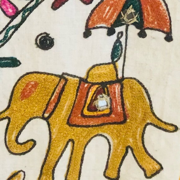 Vintage Indian Embroidered Handmade Elephant and Rooster Boho Wall Hanging - Picture 6 of 7